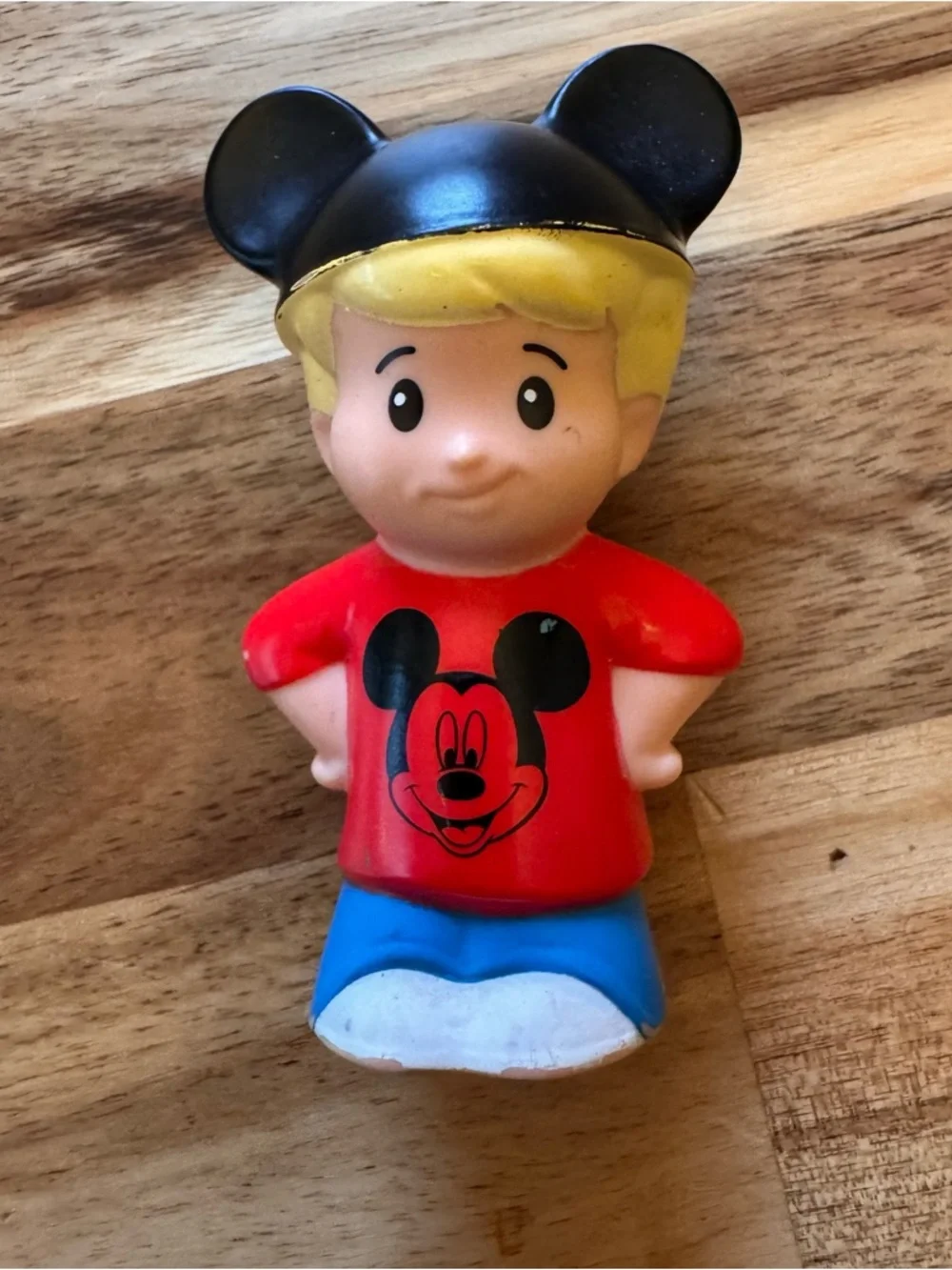 HSA Fisher-Price Little People Disney Mickey Mouse Ear Hat Boy Figure 2013 BGC44